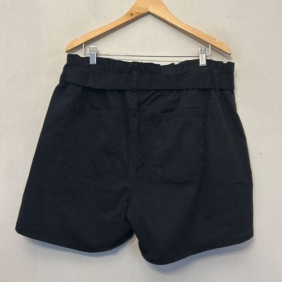 Ava & Viv black elastic waistband ruffle tie shorts Size 1X EUC - Picture 5 of 7